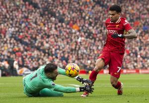 每体：迪亚斯要求续约或转会，巴萨出不了8200万欧而拜仁愿意谈